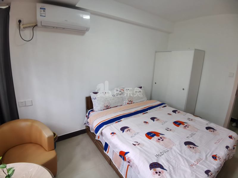 淞浦花园9077616卧室图2