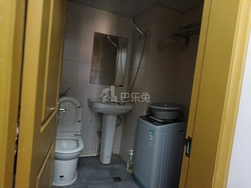 东方名城9088654卫生间图4