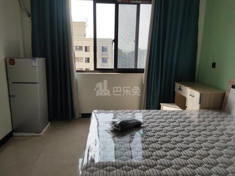 和韵家园9089225卧室图4