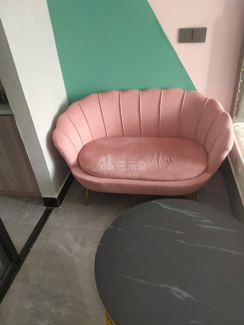 旭辉滨江东方悦府9098356客厅图4