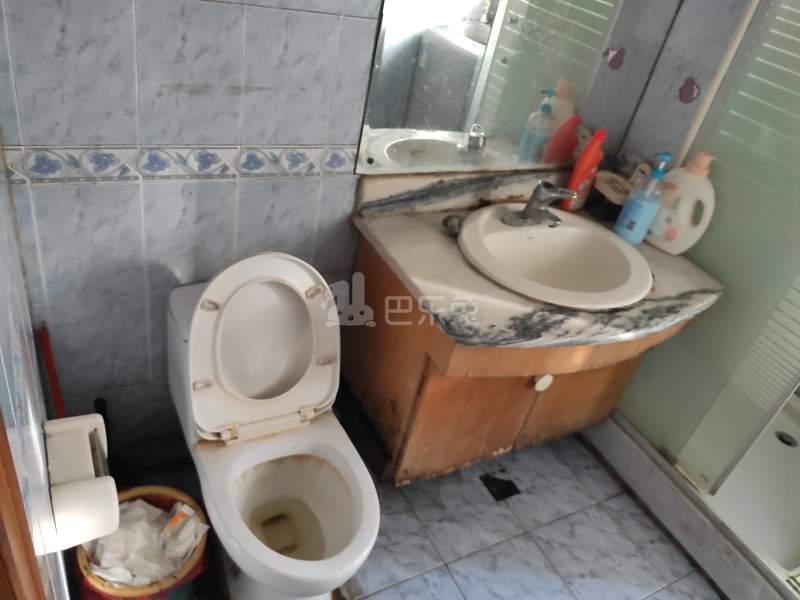 虹口花苑（天通庵路666弄）16908711卫生间图21