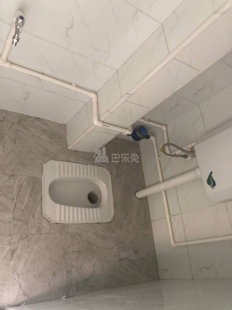 石牌朝阳北大街10号9110609卫生间图5