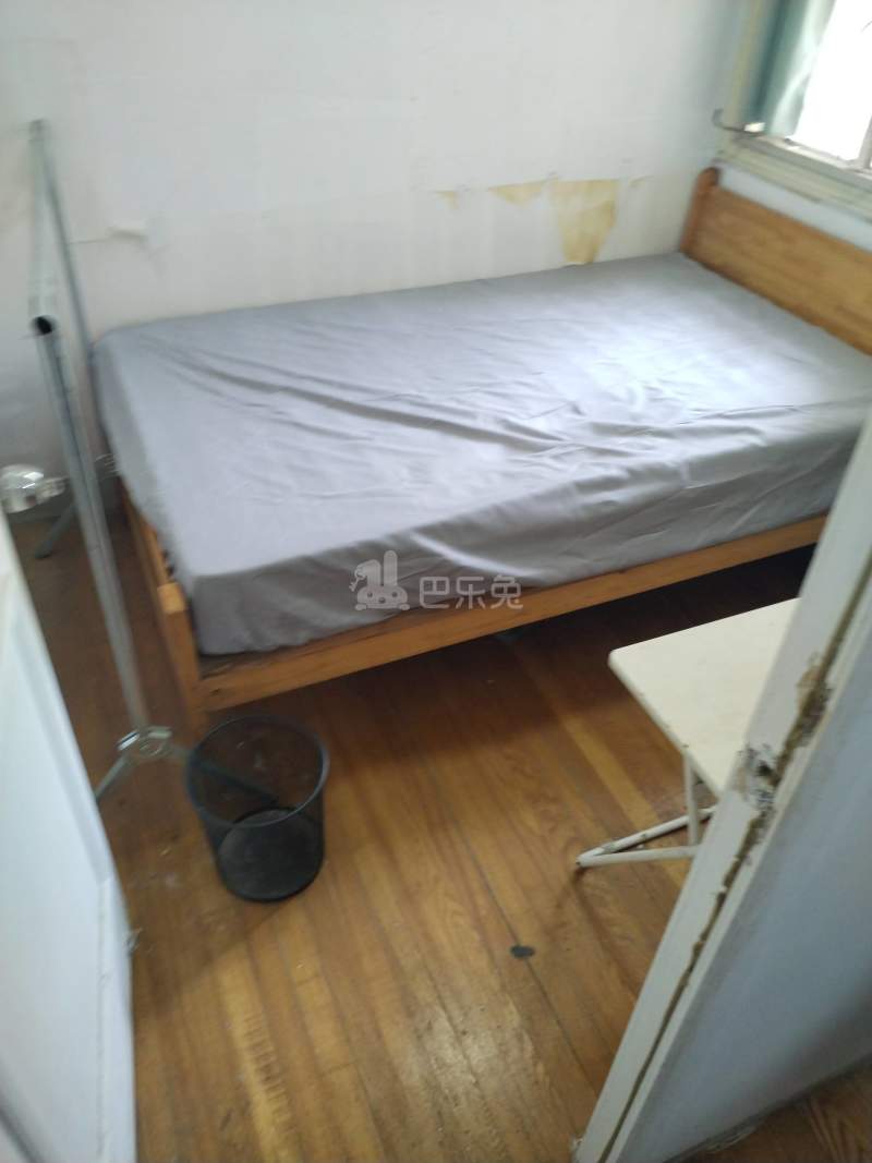 东泉小区（西块东泉路105弄）9113577卧室图2