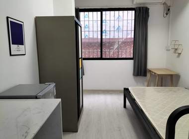 车陂西华大街兴和里19号 1室0厅1卫