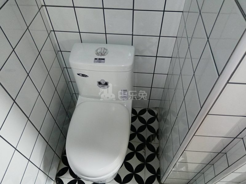 嘉城新航域（华江嘉城）9117808卫生间图7