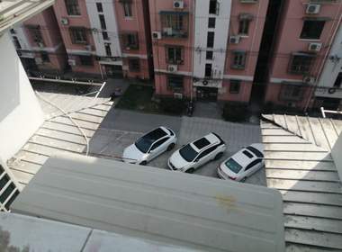 鹤北新村一街坊 