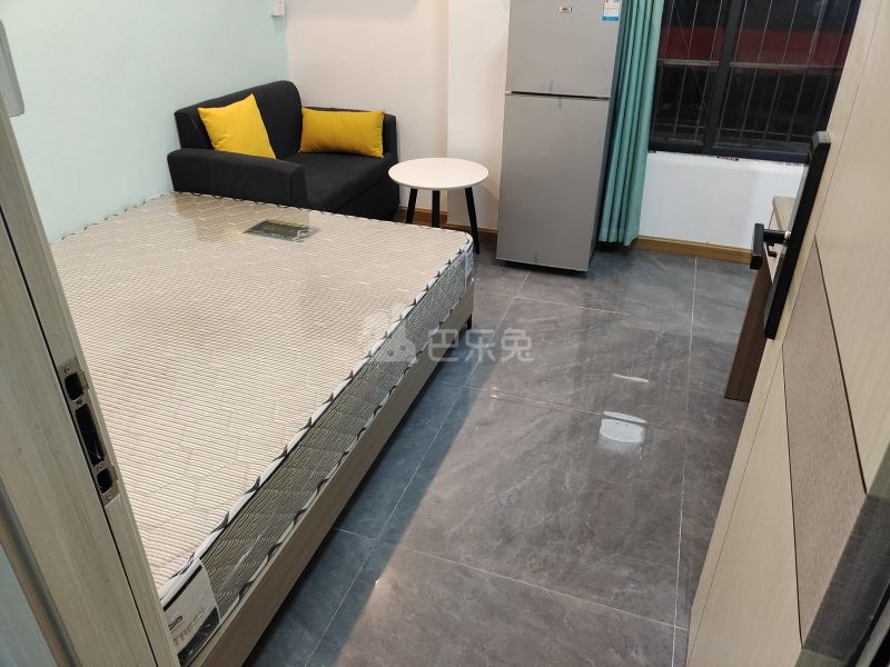 银兴路39-2号B座9120246卧室图0