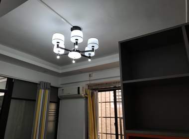 植村西北二路25号 