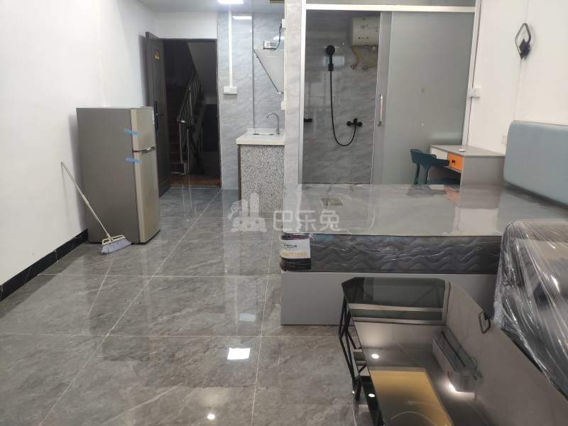 植村西北二路25号9128230卧室图4