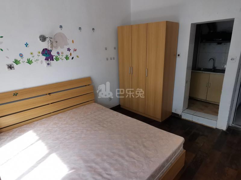 金桥新城金舍苑912976卧室图3