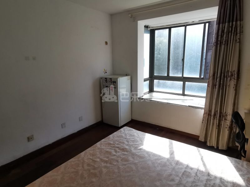 金桥新城金舍苑912976卧室图1