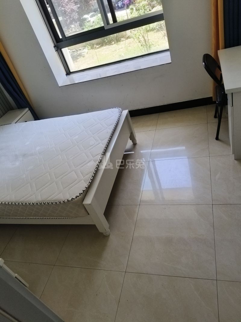 华泾绿苑9130027卧室图1