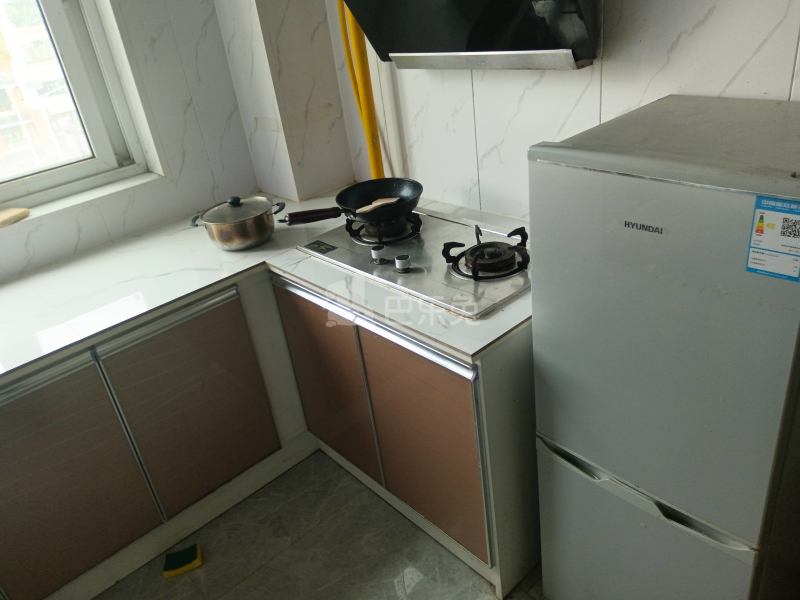 鹤沙航城乐成苑9134188厨房图5