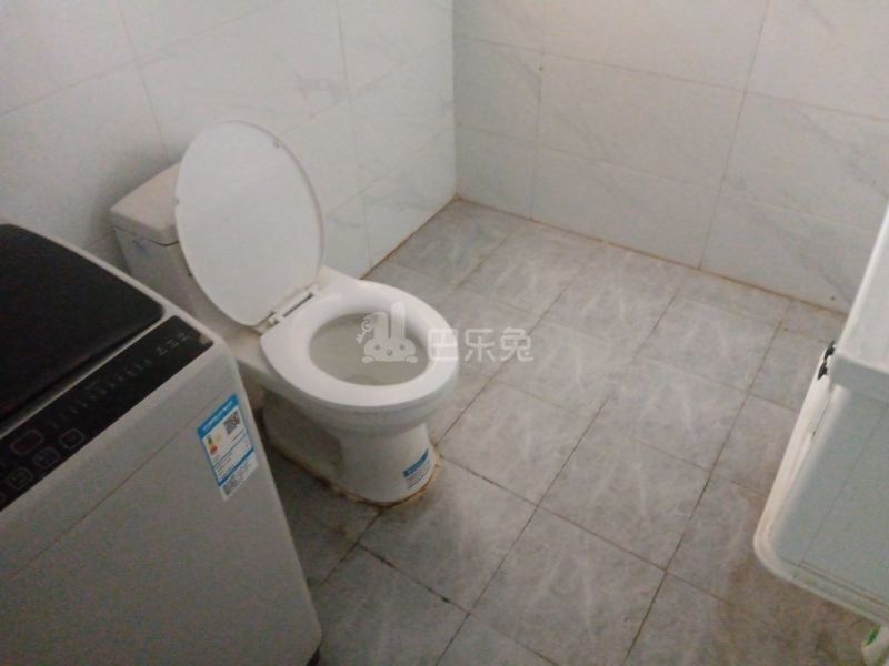 鹤沙航城乐成苑9134188卫生间图6