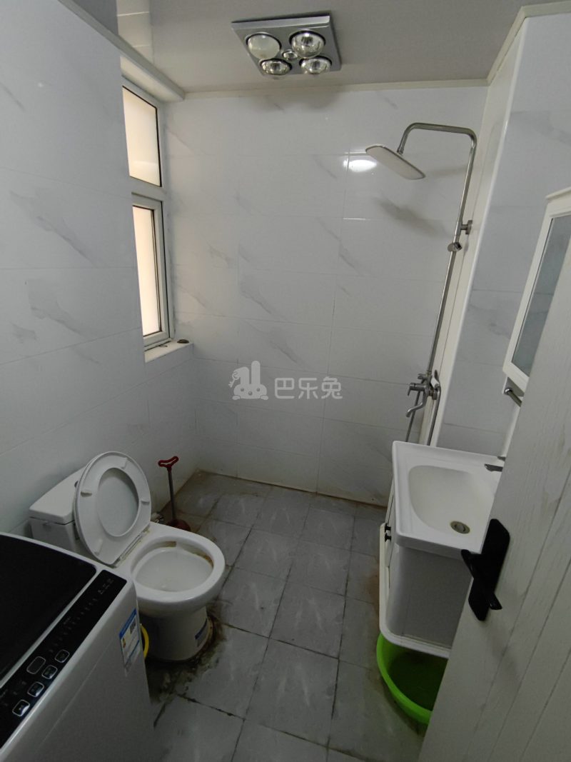 鹤沙航城乐成苑9134188卫生间图7