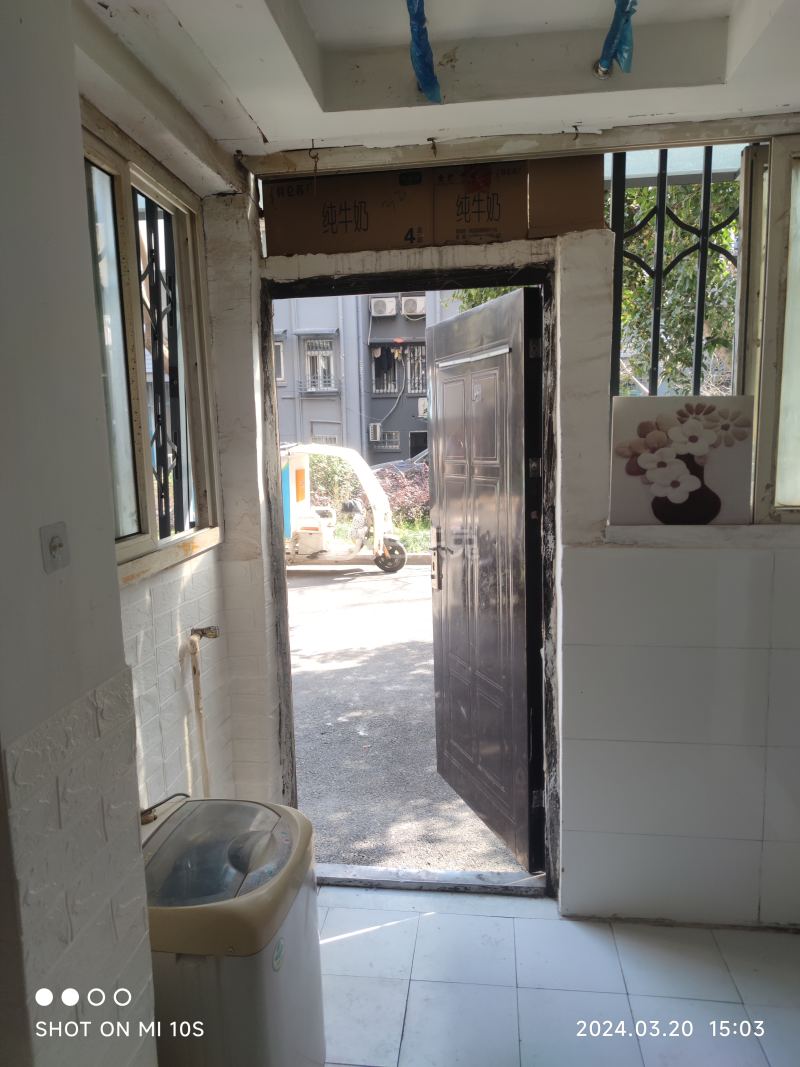 景芳三区9135958卧室窗户图7