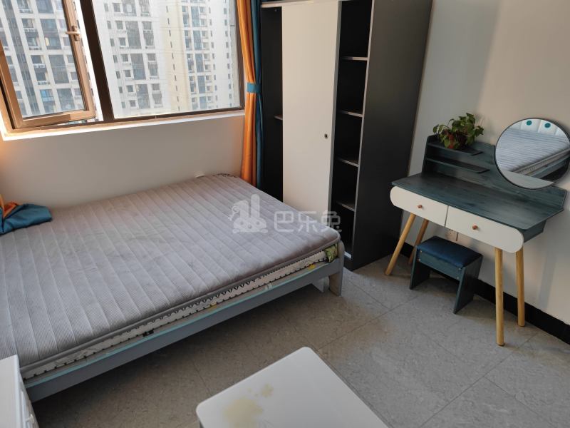 苏珹名府9150016卧室图3