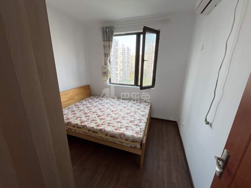 崧泽华城佳福雅苑西区9159023卧室图4