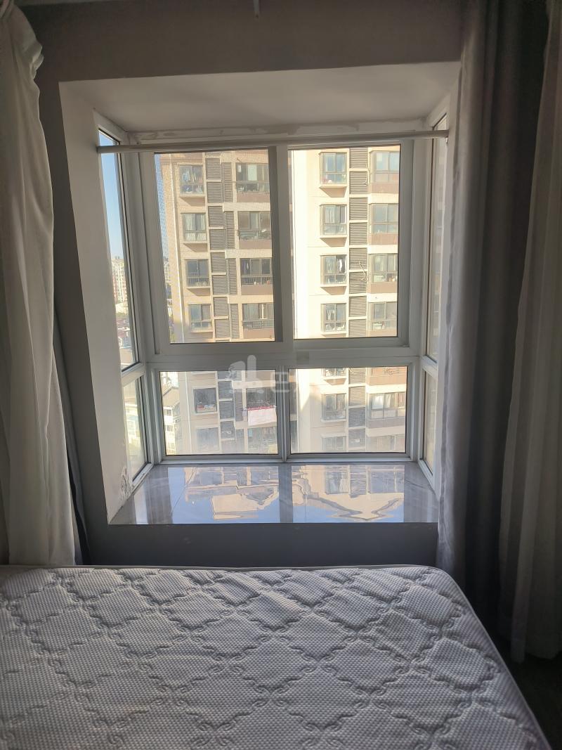 高潮新苑9159841卧室窗户图7