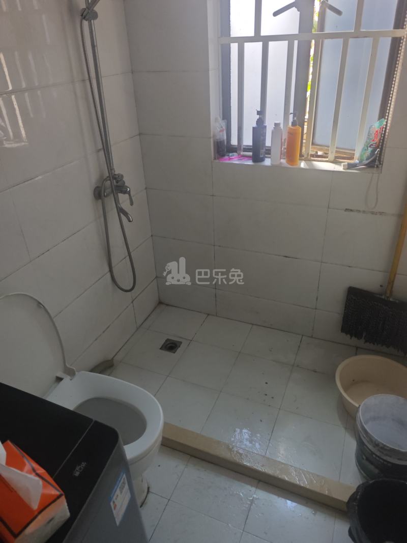 海杨公寓9175443卫生间图6