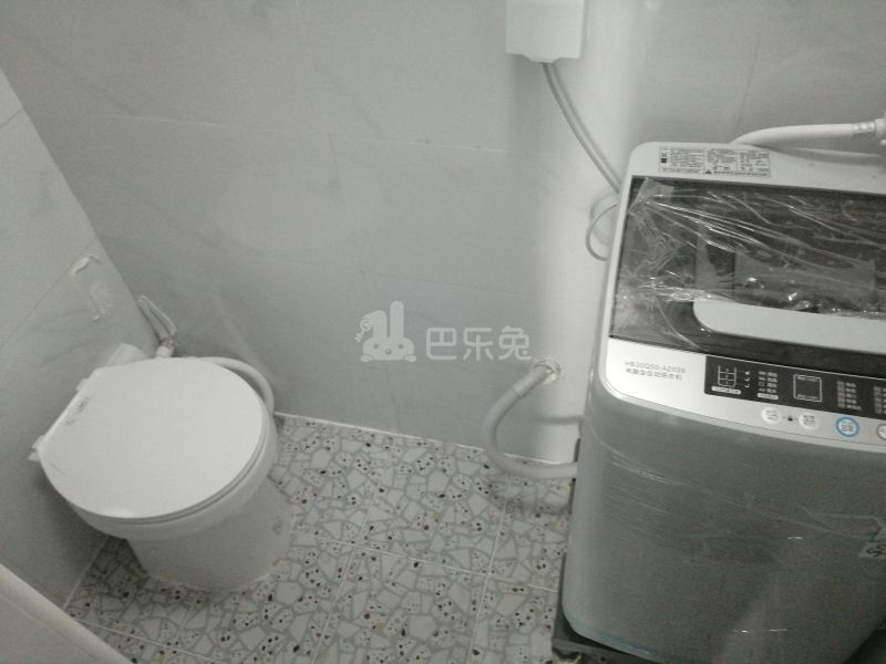 聚龙家园9176692卫生间图12