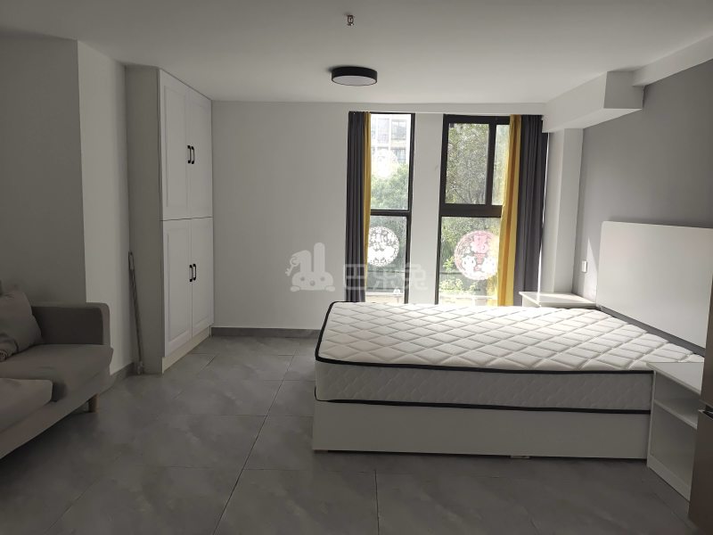 绿地卡米（嘉域生活中心）9182526卧室图1