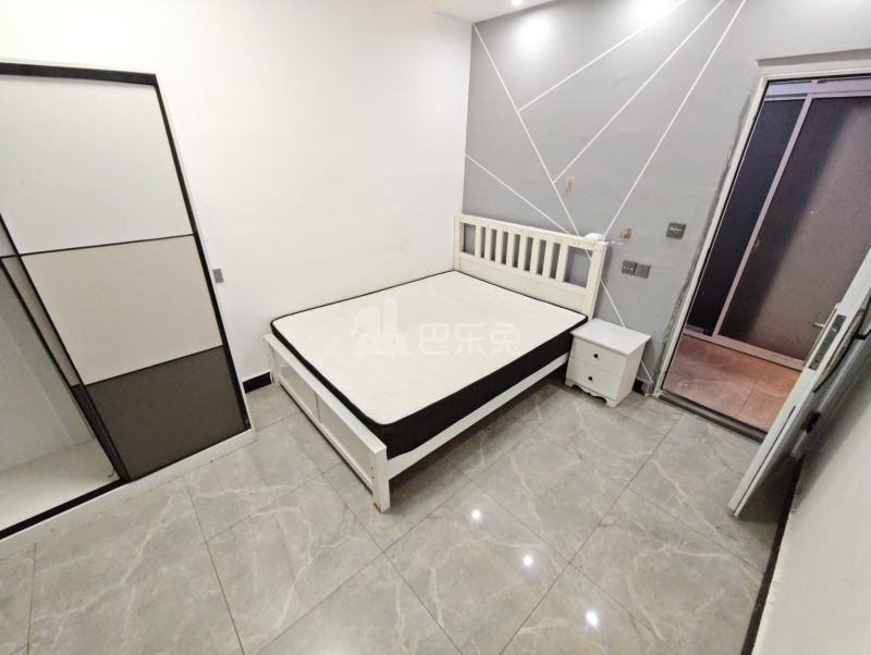 可逸兰亭9182683卧室图1