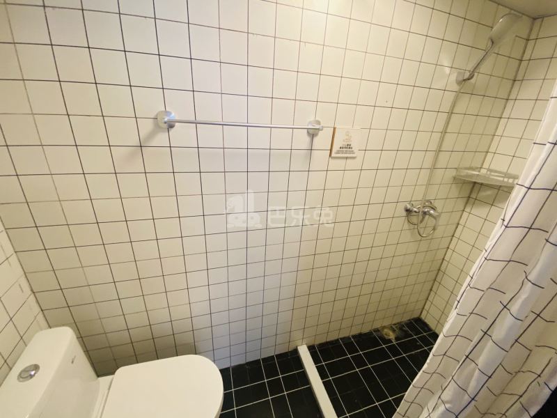 朗诗寓（瓜山未来社区新苑店）9183642卫生间图3