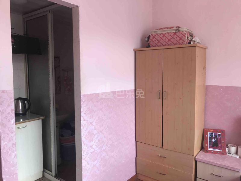 金桥新城918425卧室图6