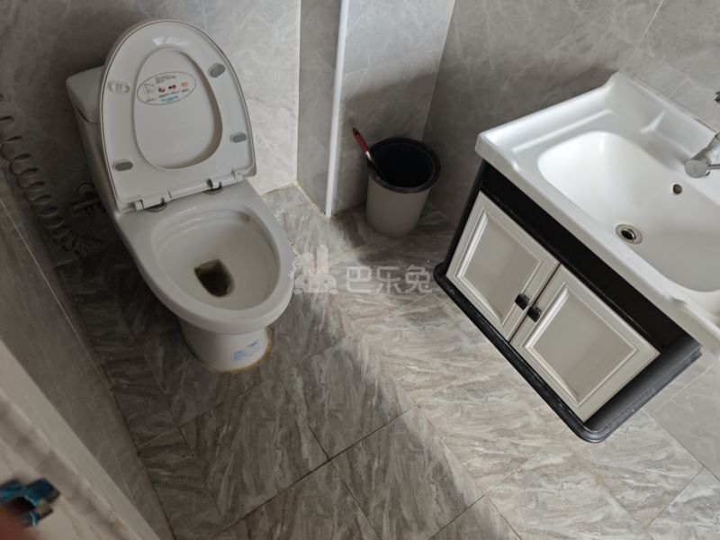 友谊康苑A区9191644卫生间图6