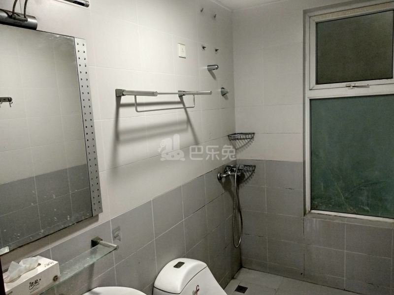 阳光棕榈园9198772卫生间图9