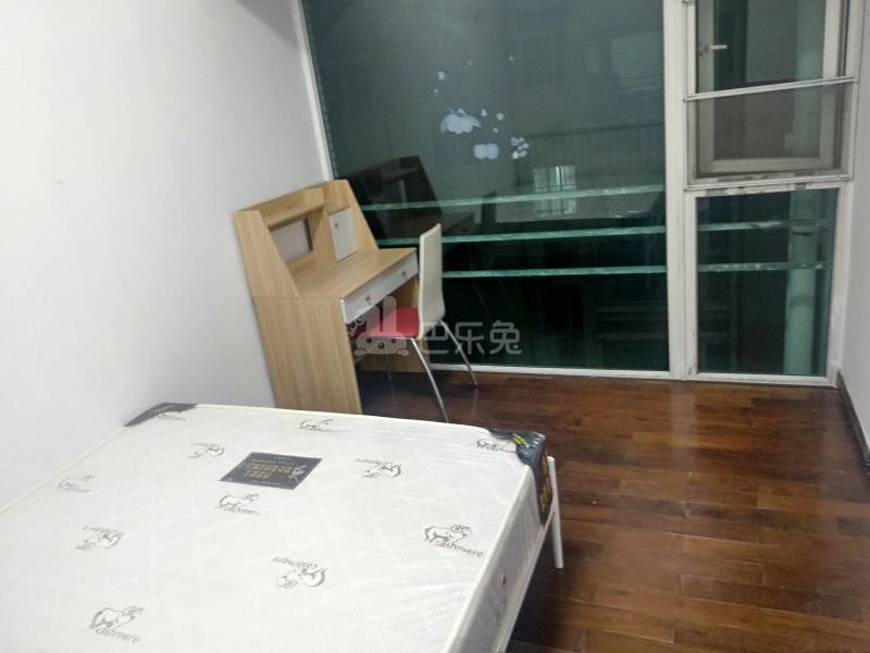 阳光棕榈园9198772卧室图3