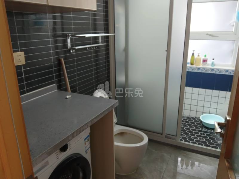 今达花园9198880卫生间图9