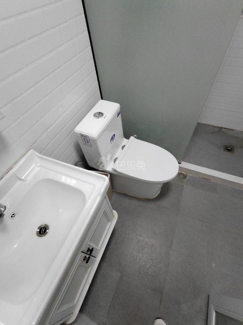 万邦都市花园920920卫生间图7