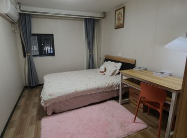 旗开公寓 1室0厅1卫