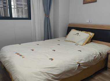 旗开公寓 1室1厅1卫