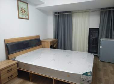 旗开公寓 1室1厅1卫