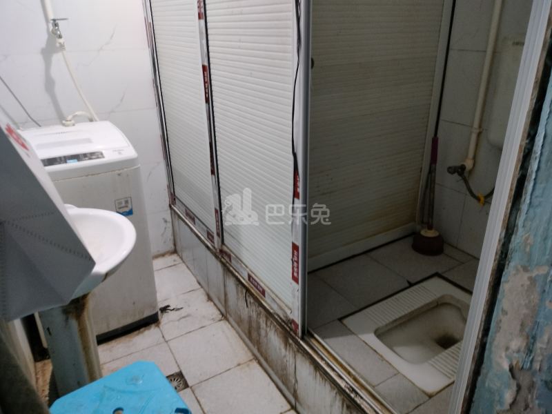 中山大厦9236726卫生间图5