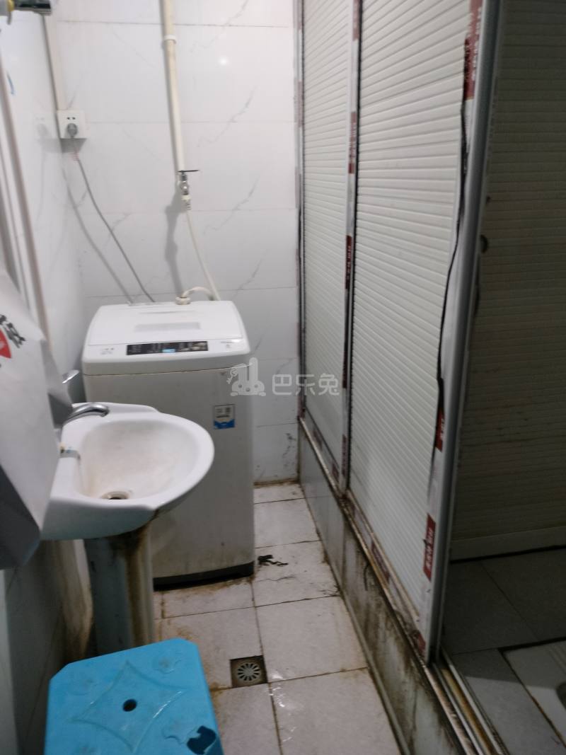 中山大厦9236726卫生间图6