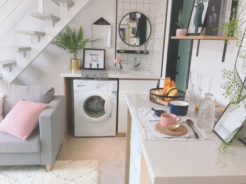 朗诗寓（瓜山未来社区新苑店）9239875客厅图1