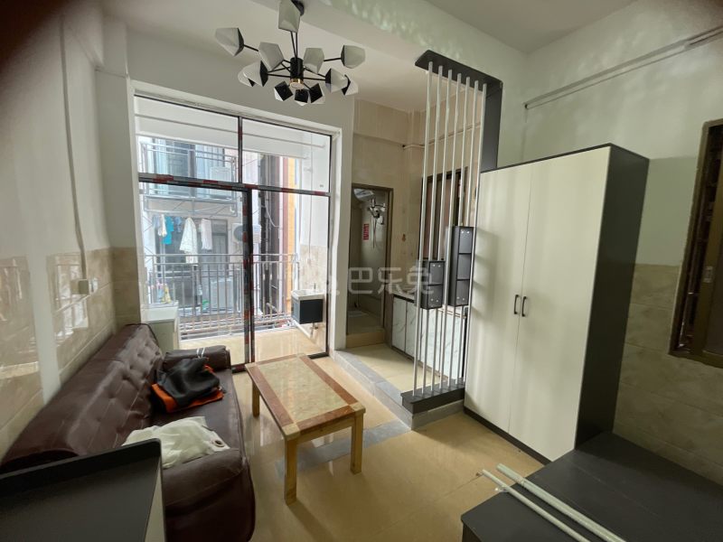 富山二路32号9240400卧室图1