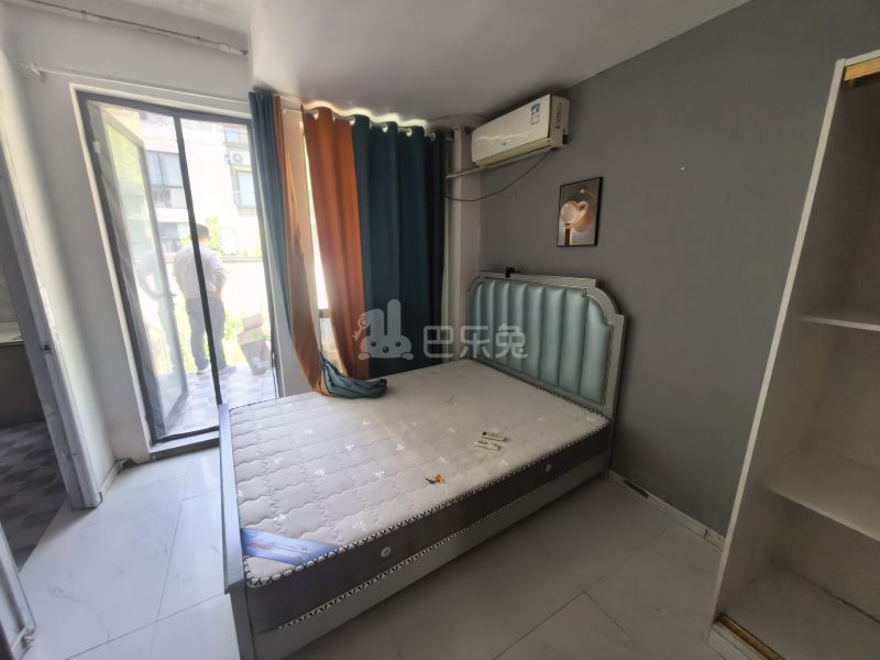 绿地21城国际家园E区9243154卧室图0