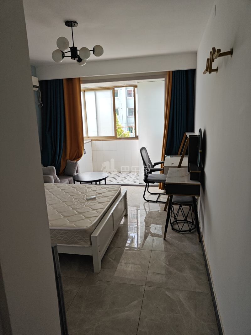 罗阳七村华宝小区9244237卧室图1