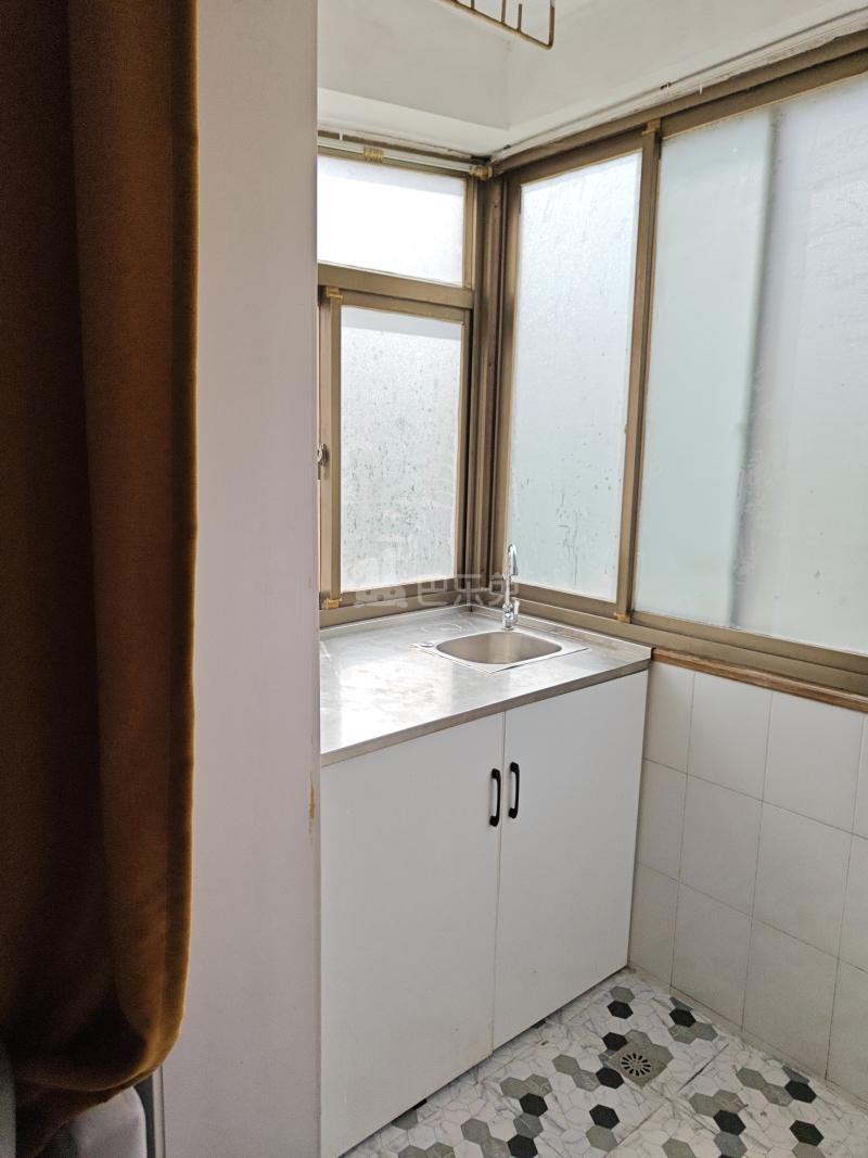 罗阳七村华宝小区9244237厨房图5