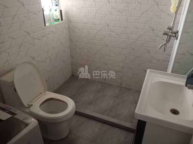 鹤沙航城乐成苑9244684卫生间图4