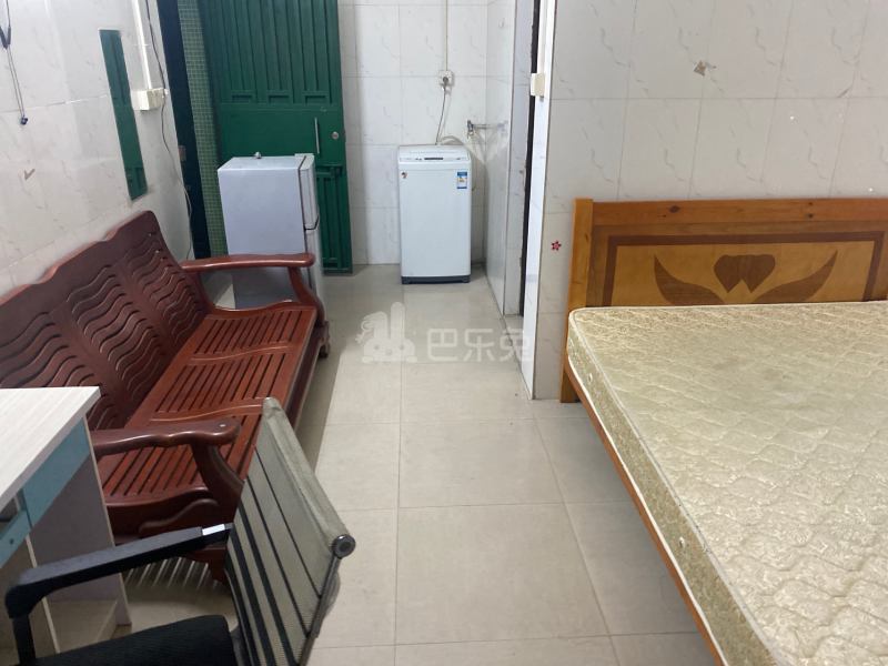 植村三路十巷8号9255847卧室图2