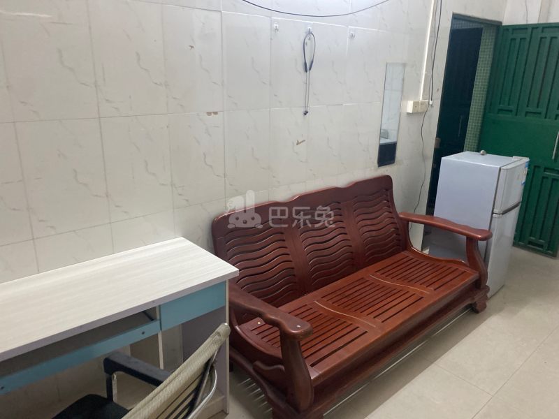 植村三路十巷8号9255847卧室图3