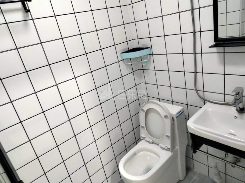 和欣家园9947716卫生间图16