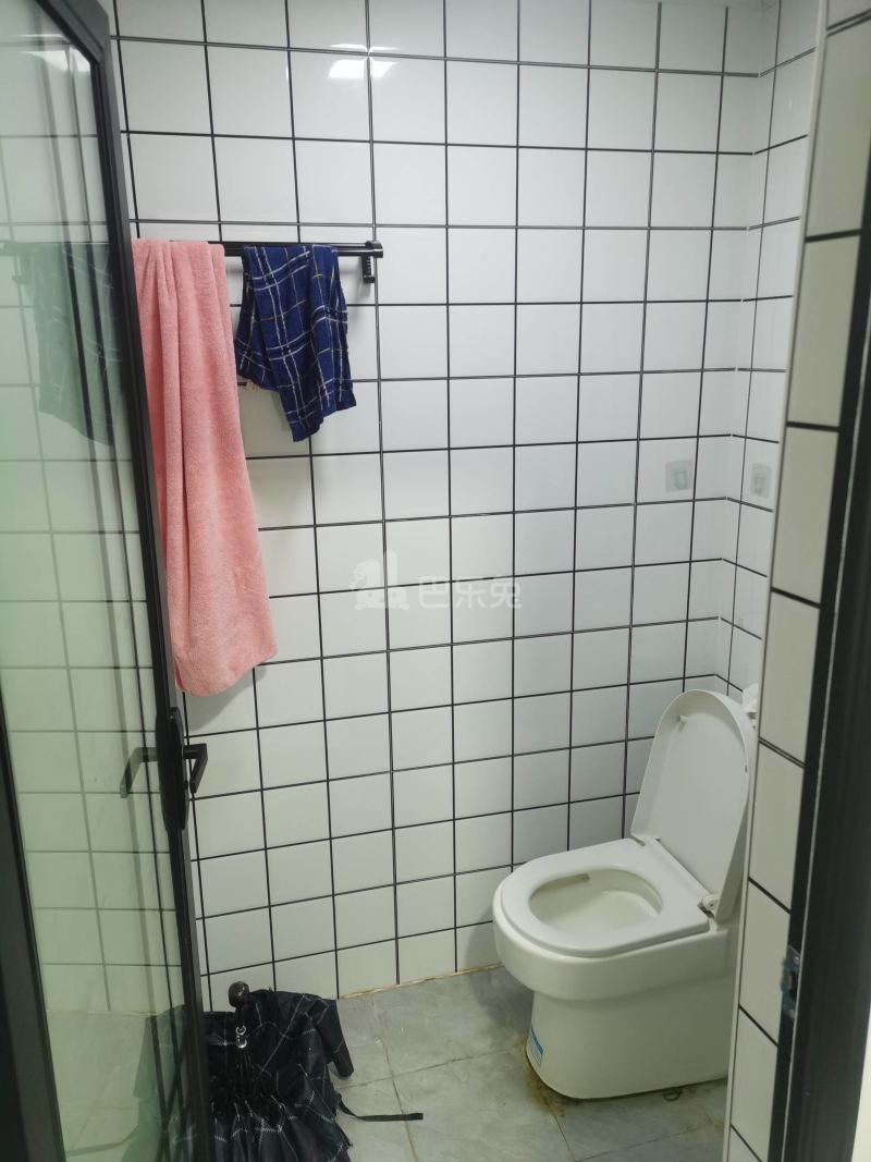 和欣家园9947716卫生间图12