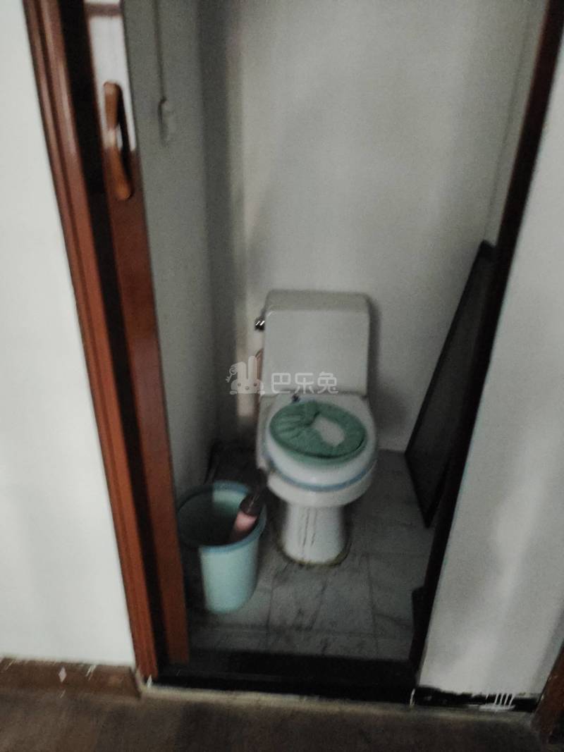 绿茵苑（闵行）9273695卫生间图5